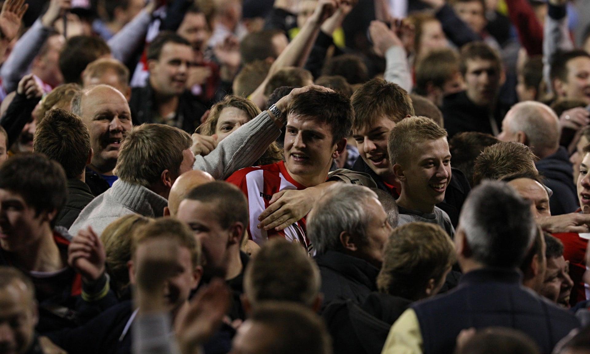 在每年秋季 在每年秋季